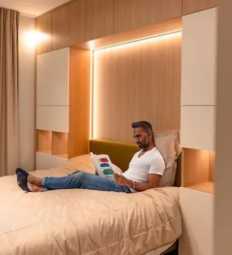 Henry's Appt With A Private 414 - Shared Kitchen 아파트 *