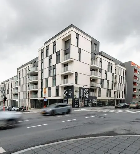 Henry's Appt With A Private 414 - Shared Kitchen 룩셈부르크