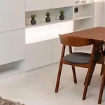 Henry's Appt With A Private 414 - Shared Kitchen شقة